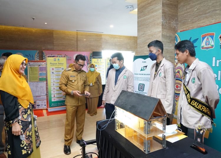 DISKOMINFO LUNCURKAN BALIKP4PAN SINGLE WINDOW