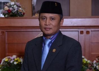 ANHAR SOROTI KETEGASAN PEMKOT TERHADAP TATA RUANG KOTA