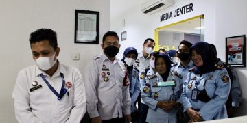 SHARING EXPERIENCE KANIM BALIKPAPAN DENGAN LAPAS TENGGARONG WUJUDKAN WBK