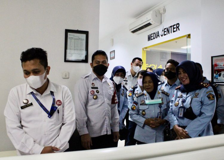 SHARING EXPERIENCE KANIM BALIKPAPAN DENGAN LAPAS TENGGARONG WUJUDKAN WBK