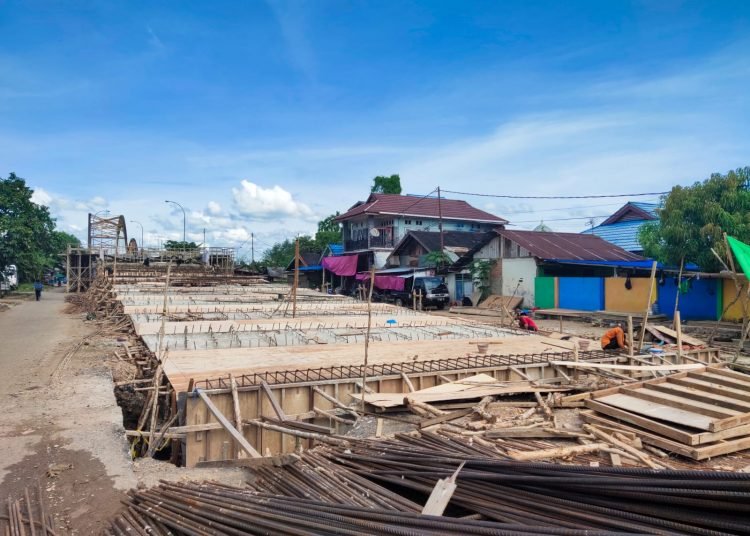 DPRD INGATKAN PENYELESAIAN JEMBATAN PUTRI