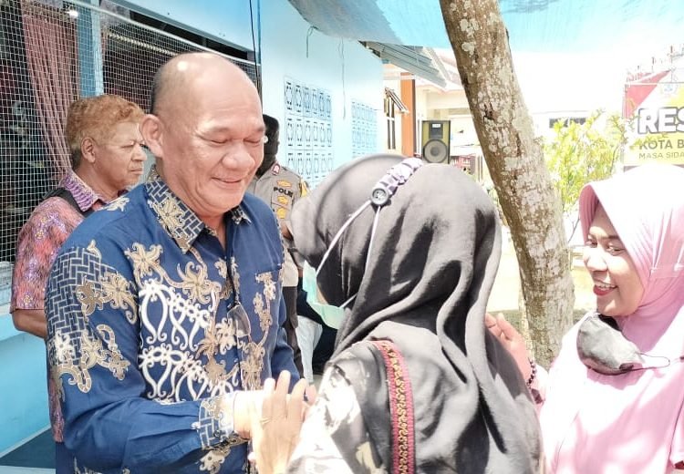 BARU MENJABAT, EDY ALFONSO TURUT RESES