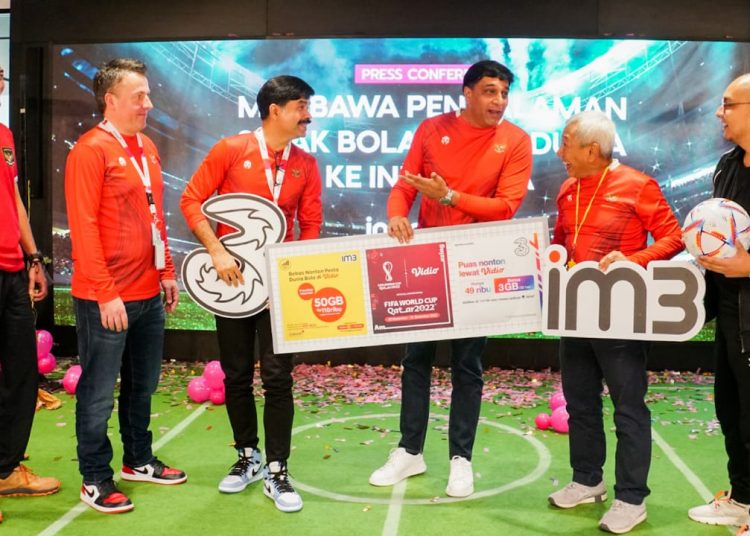 IOH HADIRKAN PIALA DUNIA QATAR 2022 LEWAT HP