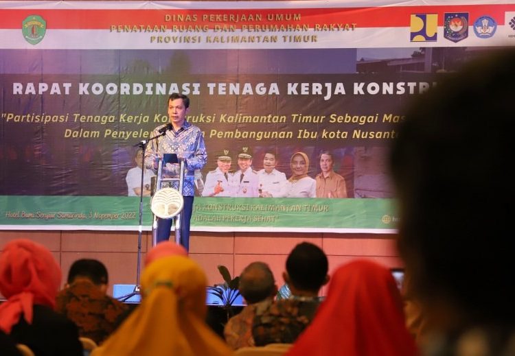KALTIM PERCEPAT SERTIFIKASI TENAGA KONSTRUKSI