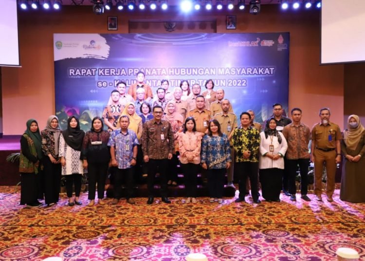 HUMAS WAJIB TINGKATKAN KEPERCAYAAN MASYARAKAT