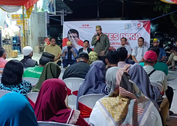 HADIR RESES, WARGA MINTA SAMBUNGAN AIR