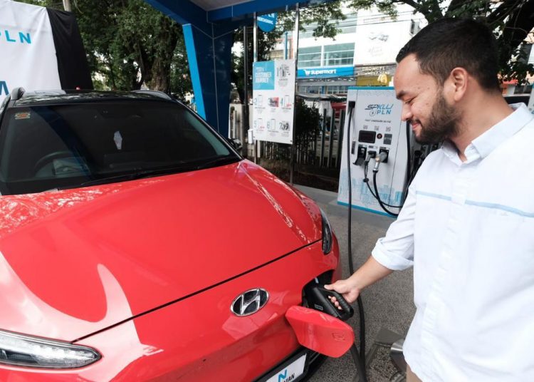 PLN DORONG EKOSISTEM KENDARAAN LISTRIK LINTAS NEGARA