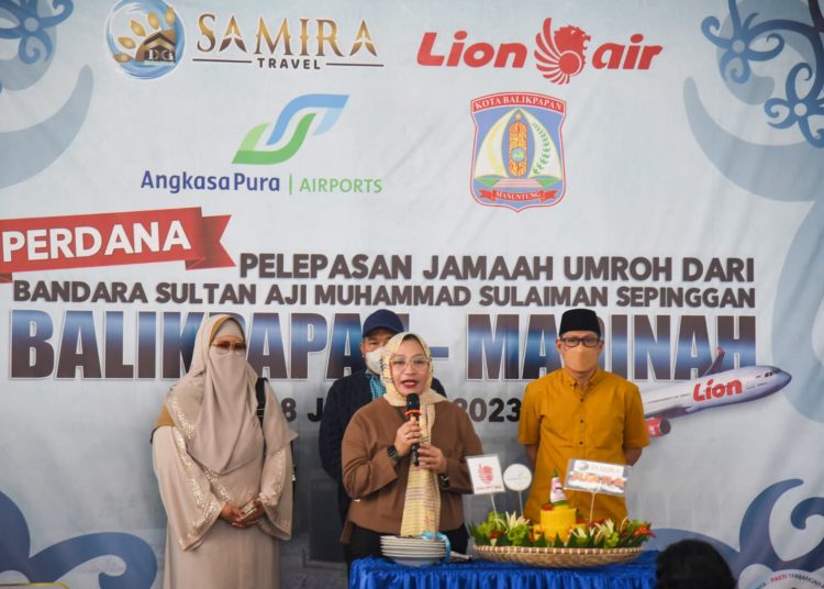 PESAWAT UMROH KINI LANGSUNG BALIKPAPAN