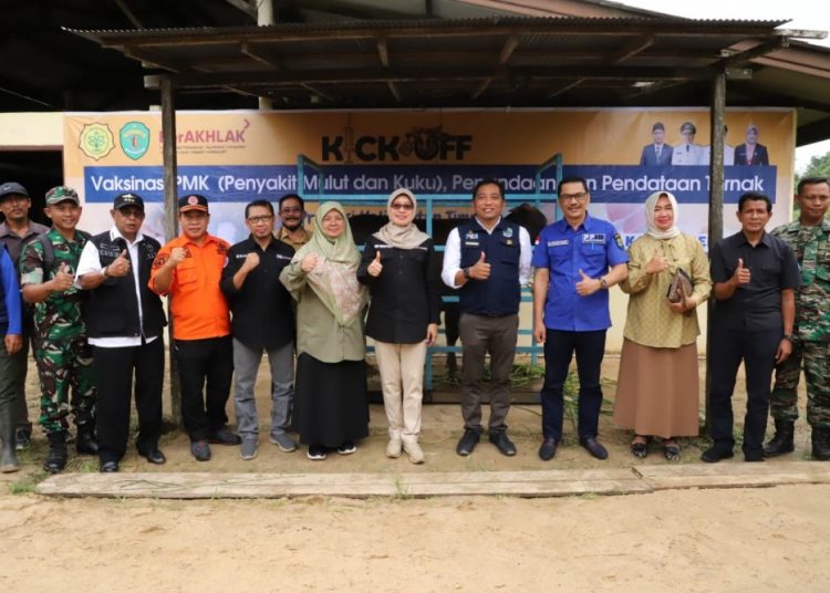 PEMPROV BANGUN POSKO HEWAN PERBATASAN