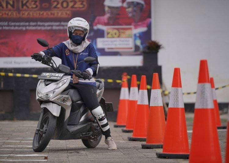 100 PEKERJA IKUTI SAFETY RIDING AWARENESS
