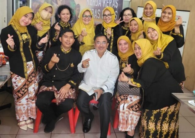 RAYAKAN HUT KOTA DI HK