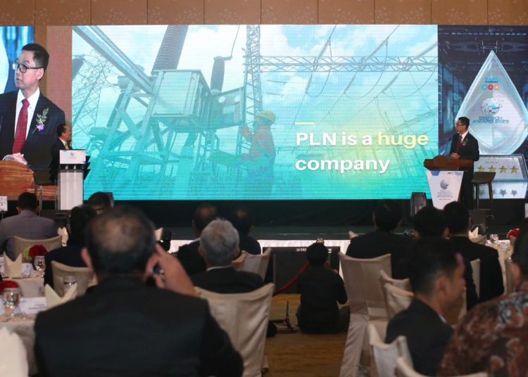 PLN BORONG 11 PENGHARGAAN INOVASI DIGITAL