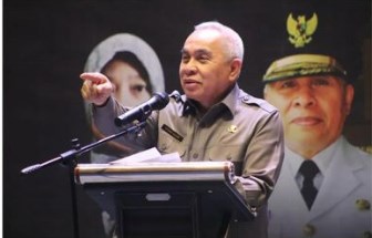 GUBERNUR KECEWA PROPER TURUN
