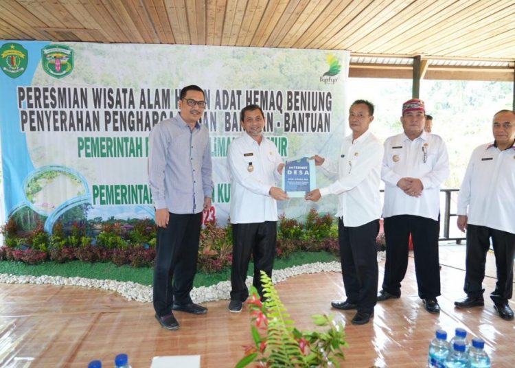 9 DESA DI KUBAR TERIMA AKSES INTERNET