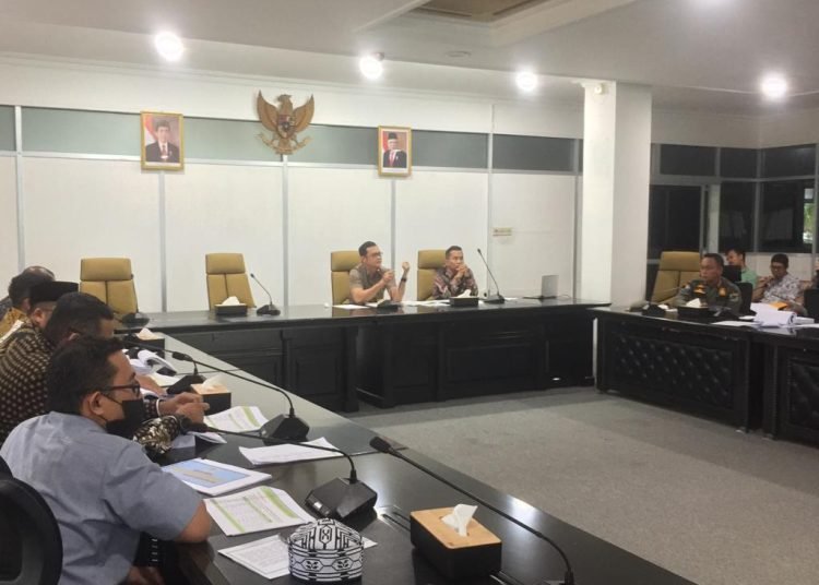 DPRD PERTANYAKAN SINKRONISASI DATA LKPJ 2022