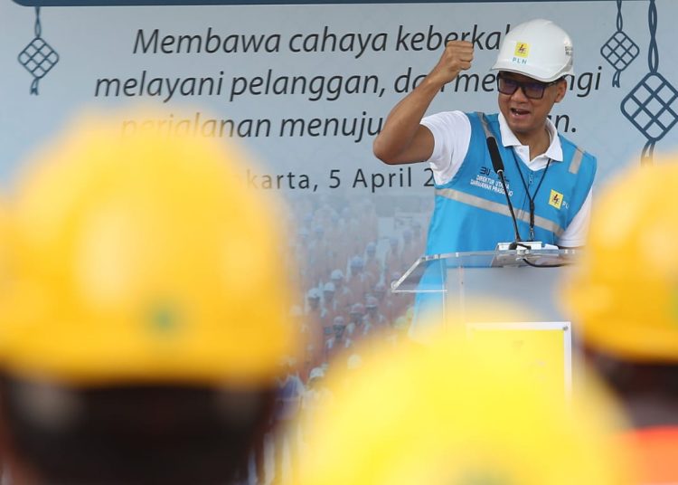 JELANG LEBARAN, PLN SIAGAKAN 2.300 POSKO