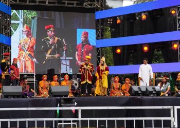 AJANG SAMARINDA FESTIVAL KOMINFO TAMPILKAN TEATER SANDIWARA MAMANDA