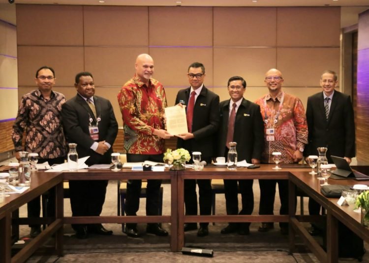 PLN PASOK LISTRIK PERBATASAN PNG