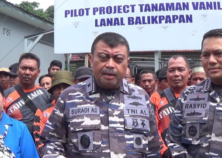 TNI AL AJAK WARGA BUDIDAYA VANILI