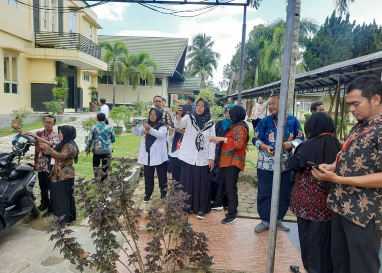 PENYULUH PERTANIAN DAPAT PELATIHAN MULTIMEDIA