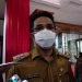 PEMKOT MULAI BAGIKAN SERAGAM GRATIS