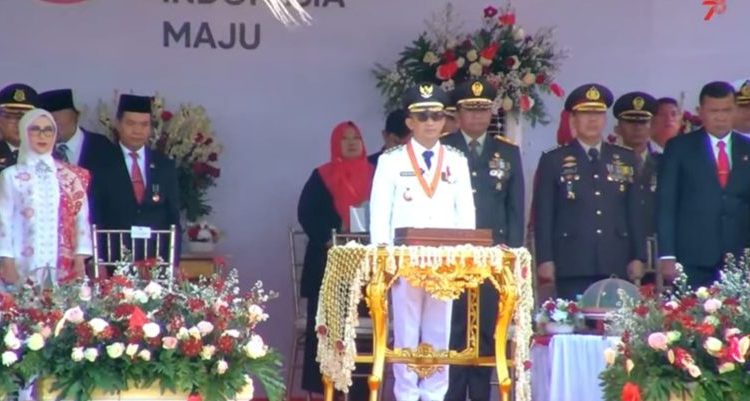 PIMPIN HUT RI, WALIKOTA AJAK JAGA PERSATUAN