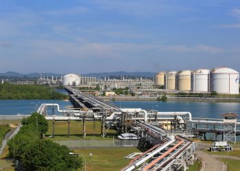 PLN REALISASIKAN SUPLAI LISTRIK LNG BADAK