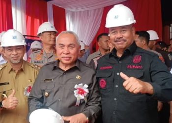 BUPATI SAMBUT 10 RIBU LOWONGAN DI SMELTER KUKAR