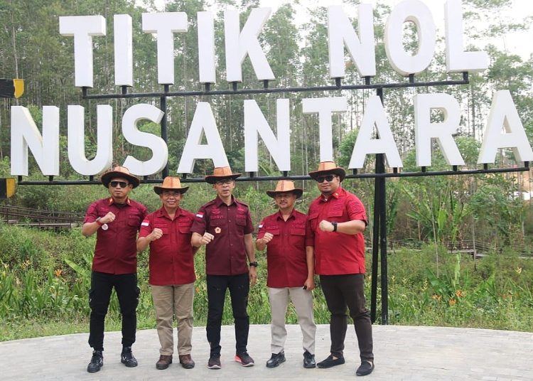 SAHLI DAN STAFSUS KUNJUNGI IKN