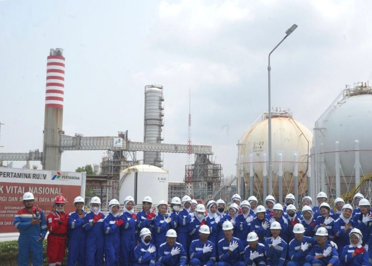 SISWA SMA NUSANTARA KUNJUNGI PERTAMINA