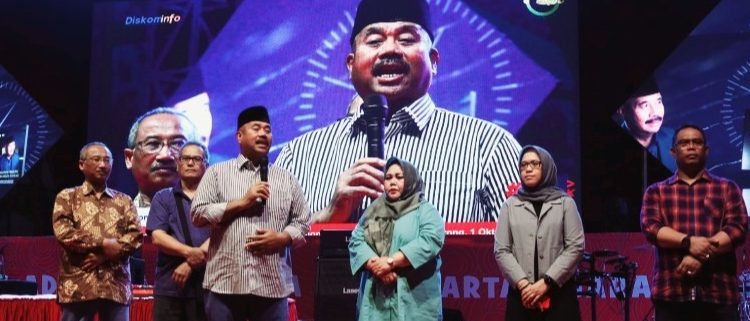 BUPATI LUNCURKAN BUKU KEDUA