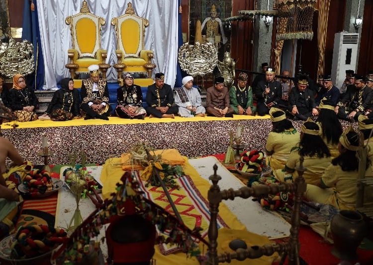 BUPATI TUTUP PERAYAAN ERAU 2023