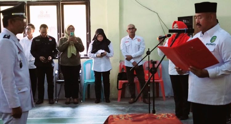 BUPATI GELAR PAW KADES PURWAJAYA