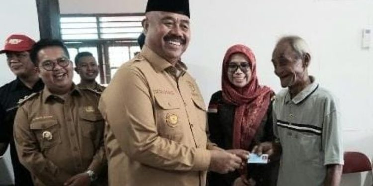 CAMAT SAMBOJA BARAT GENCARKAN GEPREK SAMBAR
