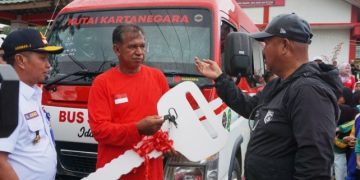 DISHUB KUKAR TAMBAH 6 BUS SEKOLAH