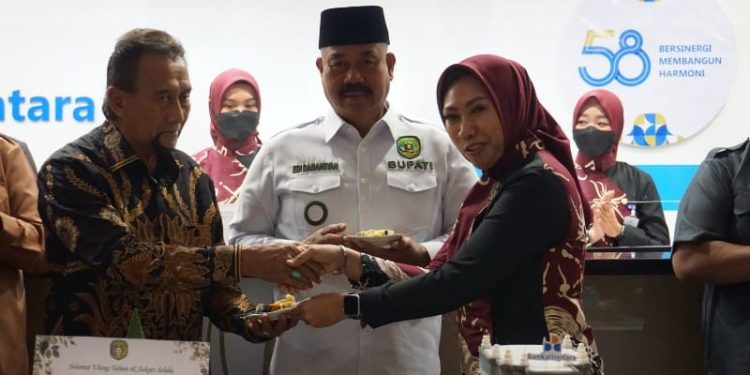 BUPATI DORONG BANKALTIMTARA NAIK LEVEL