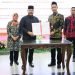 BUPATI TEKEN HIBAH PELAKSANA PEMILU