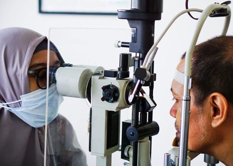 RSPB GELAR PENGOBATAN MATA GRATIS