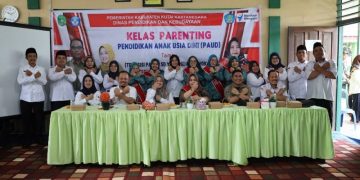 BUNDA PAUD BUKA SEMINAR DI ANGGANA