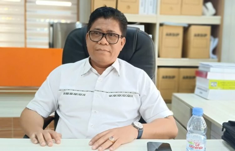 DEWAN TUNGGU PENLOK SMP BALTENG