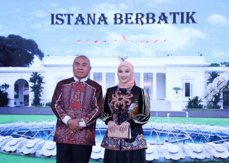 ISRAN TUTUP JABATAN DI ISTANA BERBATIK