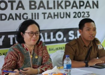 WARGA APRESIASI KINERJA NELLY