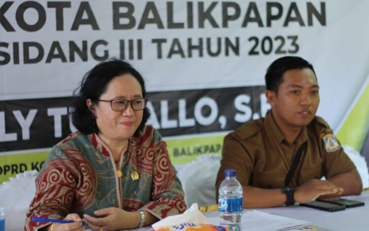 WARGA APRESIASI KINERJA NELLY