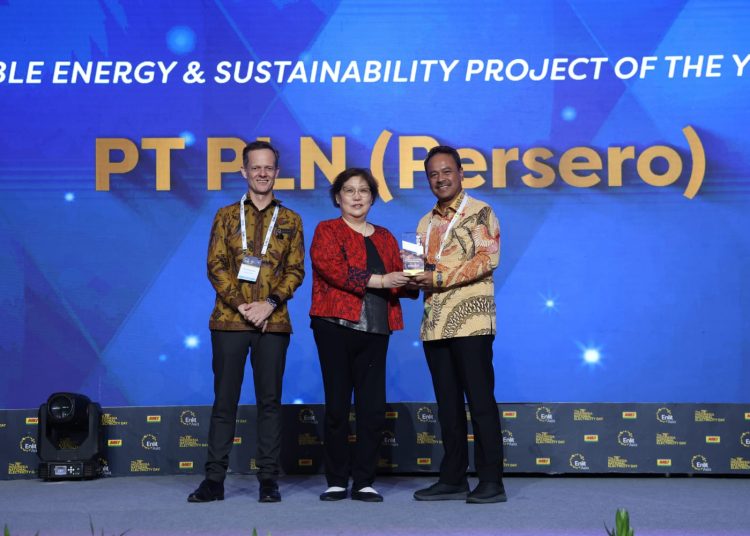 PLN BORONG 5 PENGHARGAAN ASIA