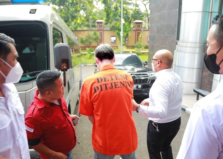 HINGGA NOPEMBER, 22 BURON TERTANGKAP