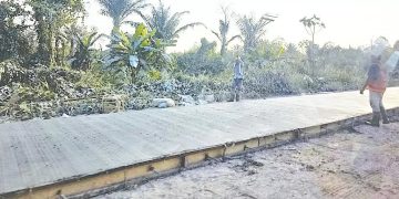 PEMKAB BUKTIKAN KOMITMEN PERBAIKAN JALAN