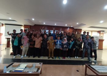 PUBERTAS BELAJAR KE PERPUSTAKAAN KALTIM