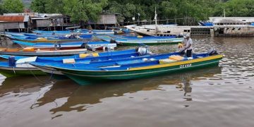NELAYAN DISARANKAN BERALIH KE PERAHU FIBER