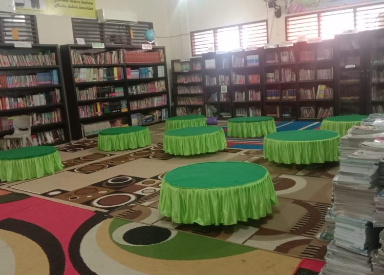 DPK KENALKAN PUSTAKA BORNEO