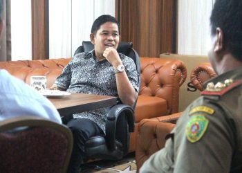 DEWAN DUKUNG LARANGAN DINAS LUAR